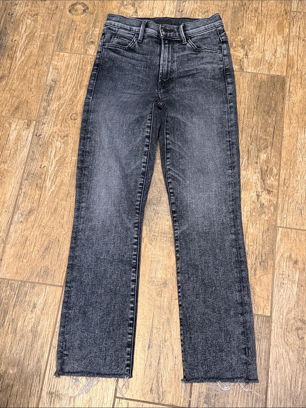 Mother Jeans High Waisted Rascal Ankle Snippet Frayed Jeans size 25 Train Stops